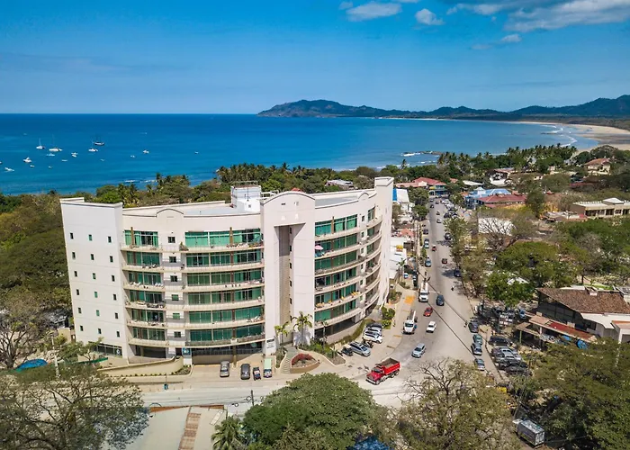 Pura Vida Charm, Canopy Views, Block From Beach 4* Tamarindo